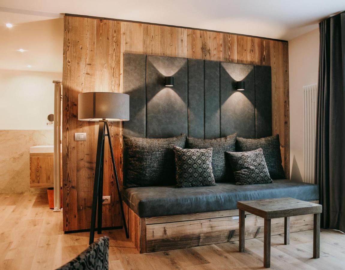 באסלגה די פינה Hotel Pineta מראה חיצוני תמונה